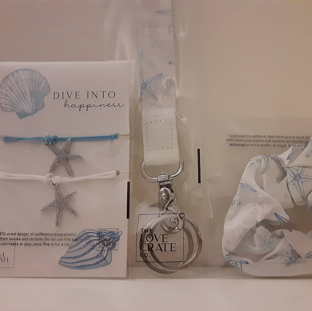 Starfish Bracelet, Keychain and Scrunchie Set